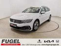 Pure white Gebraucht 2020 VW Passat GTE Kombi | 22.899 € (Guter Preis)