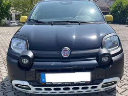 Cinema schwarz Neu 2025 Fiat Panda Cross Cross Kleinwagen | 17.900 €