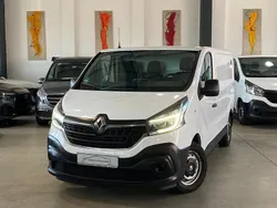 Arktisweiß uni Gebraucht 2020 Renault Trafic Komfort Van | 12.880 € (Fairer Preis)