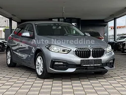 Grau Gebraucht 2023 BMW 118 Sport Line Kleinwagen | 23.999 € (Fairer Preis)
