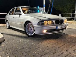 Silber Gebraucht 2002 BMW 520 Limousine | 3.600 €