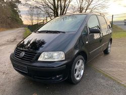 Schwarz Gebraucht 2003 VW Sharan Van / Kleinbus | 2.750 € (Fairer Preis)
