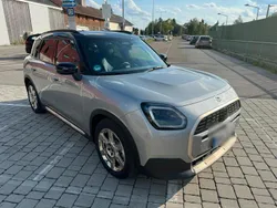 Grau Gebraucht 2024 Mini Countryman SUV | 38.666 € (Guter Preis)