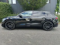 Schwarz Neu 2024 Audi Q8 SUV | 84.490 €