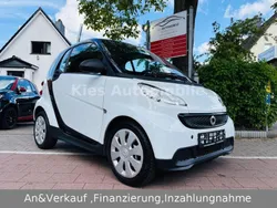 Schwarz Gebraucht 2012 Smart ForTwo Coupé Coupé | 5.870 € (Fairer Preis)