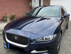 Blau Gebraucht 2018 Jaguar XE R-Sport Limousine | 22.100 € (Fairer Preis)