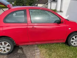 Rot Gebraucht 2004 Nissan Micra Kleinwagen | 800 € (Superpreis)