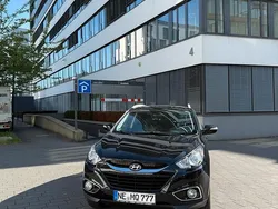 Schwarz Gebraucht 2012 Hyundai ix35 SUV | 9.500 € (Fairer Preis)