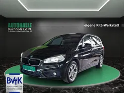 Black sapphire Gebraucht 2015 BMW 218 Sport Line Limousine | 11.390 € (Etwas zu teuer)