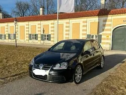 Schwarz Gebraucht 2008 VW Golf V R Kleinwagen | 13.500 €