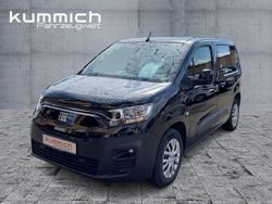 Cinema schwarz (schwarz) Gebraucht 2023 Fiat e-Doblò Van / Kleinbus | 26.500 € (Fairer Preis)