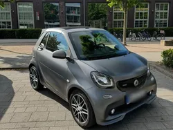 Grau Gebraucht 2017 Smart ForTwo Coupé Brabus Xclusive Cabrio | 23.800 € (Teuer)