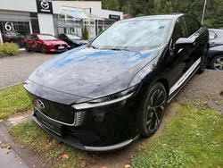 Schwarz Neu 2025 Mazda 6e Takumi-Line Limousine | 43.400 €