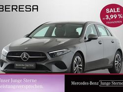 Grau Gebraucht 2024 Mercedes A200 Progressive Limousine | 26.690 € (Guter Preis)