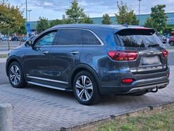 Grau Gebraucht 2018 Kia Sorento GT-Line SUV | 24.490 € (Fairer Preis)