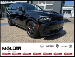 Pitch black Neu 2025 Dodge Durango SUV | 78.990 € (Etwas zu teuer)