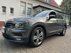 Indiumgrau Gebraucht 2018 VW Tiguan Sound SUV | 18.999 € (Fairer Preis)
