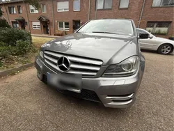 Grau Gebraucht 2011 Mercedes C200 Limousine | 14.900 € (Teuer)