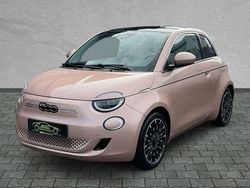 Rose gold Gebraucht 2022 Fiat 500e La Prima Kleinwagen | 18.990 € (Etwas zu teuer)