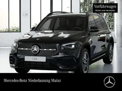 Kosmosschwarz Gebraucht 2025 Mercedes GLB200 AMG SUV | 47.990 € (Teuer)