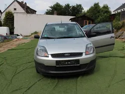 Silber Gebraucht 2005 Ford Fiesta Ambiente Kleinwagen | 1.799 € (Guter Preis)