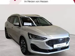 Moondust silber metallic Gebraucht 2023 Ford Focus Titanium X Kombi | 18.990 € (Guter Preis)