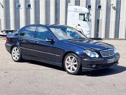 Schwarz Gebraucht 2005 Mercedes C320 Sport Edition Limousine | 4.400 € (Fairer Preis)