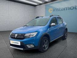 Blau Gebraucht 2019 Dacia Sandero Stepway Kleinwagen | 15.399 €