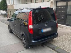 Schwarz Gebraucht 2004 Mercedes Vaneo Van / Kleinbus | 1.200 € (Guter Preis)