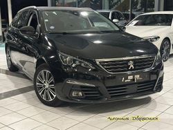 Schwarz perla nera (metallic) Gebraucht 2020 Peugeot 308 SW Allure Kombi | 11.490 €
