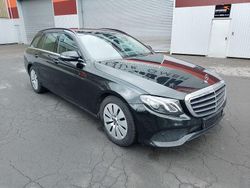Schwarz Gebraucht 2019 Mercedes E220 Kombi | 24.990 € (Guter Preis)