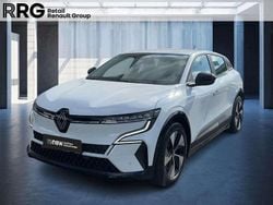 Weiß Gebraucht 2023 Renault Mégane Equilibre Limousine | 23.990 € (Superpreis)