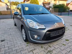 Grau Gebraucht 2011 Citroën C3 Tendance Kleinwagen | 4.599 € (Fairer Preis)