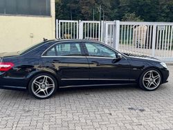 Schwarz Gebraucht 2011 Mercedes E250 Avantgarde Limousine | 12.200 € (Guter Preis)