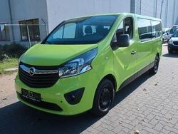 Grün Gebraucht 2019 Opel Vivaro Van | 14.600 € (Superpreis)