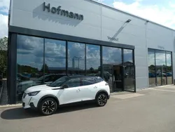 Purple (blanc nacre) Gebraucht 2021 Peugeot e-2008 GTi SUV | 16.950 € (Fairer Preis)