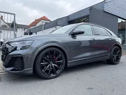 Daytonagrau perleffekt Neu 2025 Audi Q8 S-Line SUV | 94.990 €