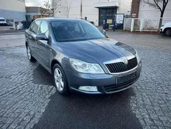 Anthracitegrau metallic Gebraucht 2011 Skoda Octavia Family Limousine | 6.399 € (Fairer Preis)