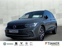 Grau Gebraucht 2022 VW Tiguan Life SUV | 27.990 € (Fairer Preis)