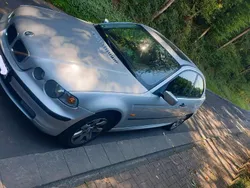 Silber Gebraucht 2004 BMW 316 Compact Kleinwagen | 1.200 € (Fairer Preis)