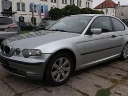 Silber Gebraucht 2004 BMW 318 Compact Advantage Kleinwagen | 2.450 € (Guter Preis)