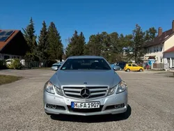 Grau Gebraucht 2009 Mercedes E250 Coupé | 10.700 € (Fairer Preis)