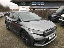 Grau Gebraucht 2023 Skoda Enyaq iV Lounge SUV | 39.999 € (Guter Preis)