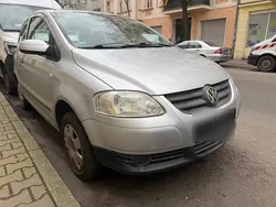 Grau Gebraucht 2008 VW Fox Kleinwagen | 1.200 €