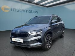 Grau Neu 2025 Skoda Karoq SUV | 40.949 € (Etwas zu teuer)