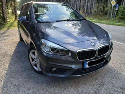Grau Gebraucht 2016 BMW 218 | 13.990 € (Guter Preis)