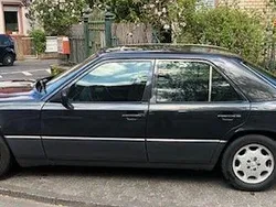 Schwarz Gebraucht 1995 Mercedes 320 Limousine | 8.900 €