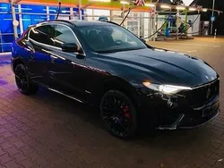 Schwarz Gebraucht 2019 Maserati Levante SUV | 46.500 € (Etwas zu teuer)
