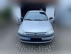 Silber Gebraucht 2002 Opel Corsa Limousine | 1.999 € (Etwas zu teuer)
