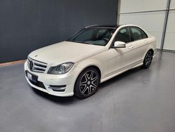 Diamantweiß Gebraucht 2013 Mercedes C350 AMG Limousine | 21.950 €